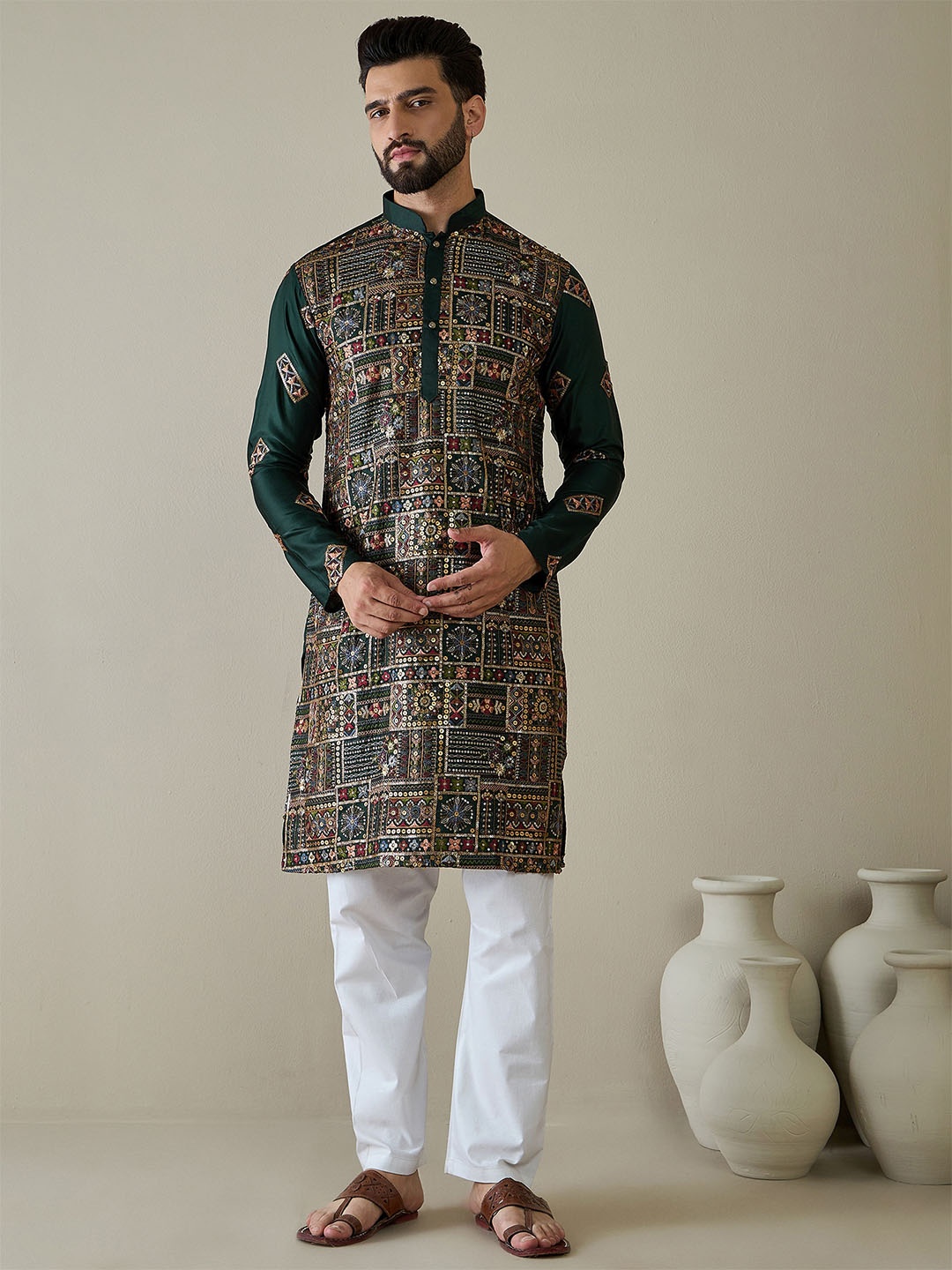 

Anouk Men Ethnic Motifs Embroidered Thread Work Kurta, Green