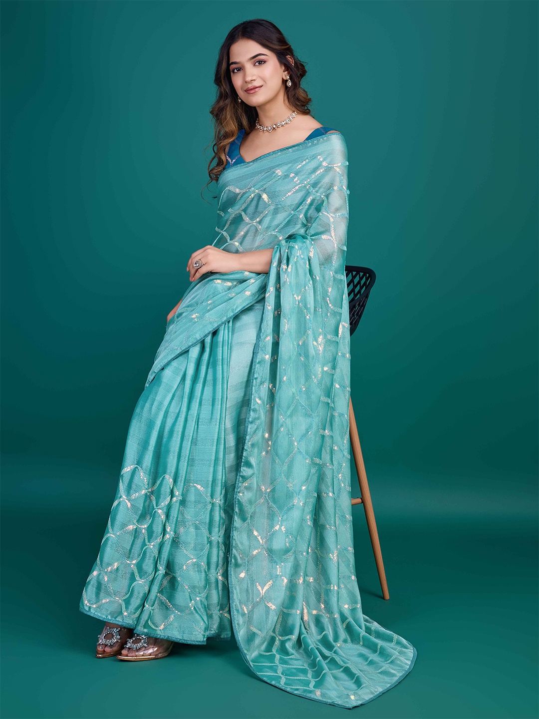 

Mitera Embellished Saree, Blue