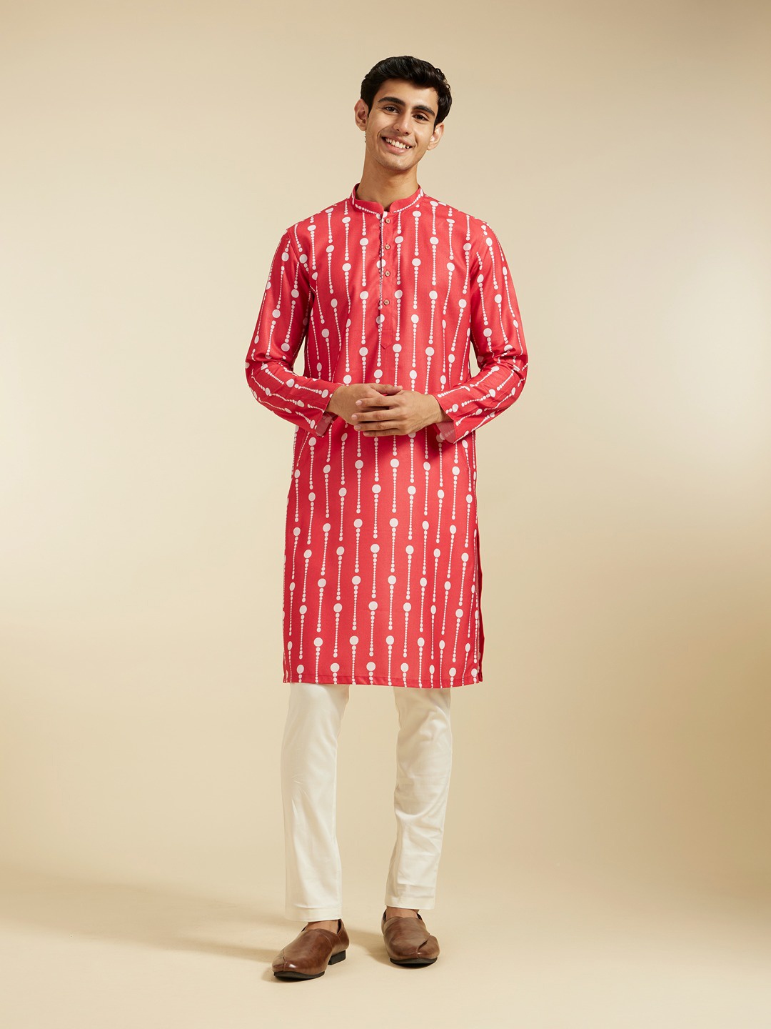 

Diwas by Manyavar Geometric Printed Mandarin Collar Cotton Straight Kurta, Red