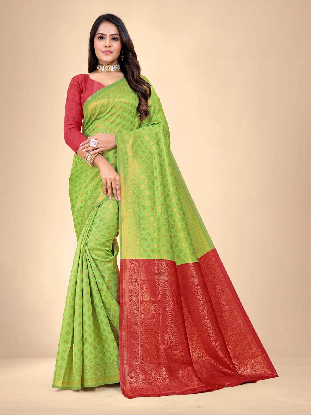 

Abhilasha Woven Design Zari Pure Silk Kanjeevaram Saree, Green