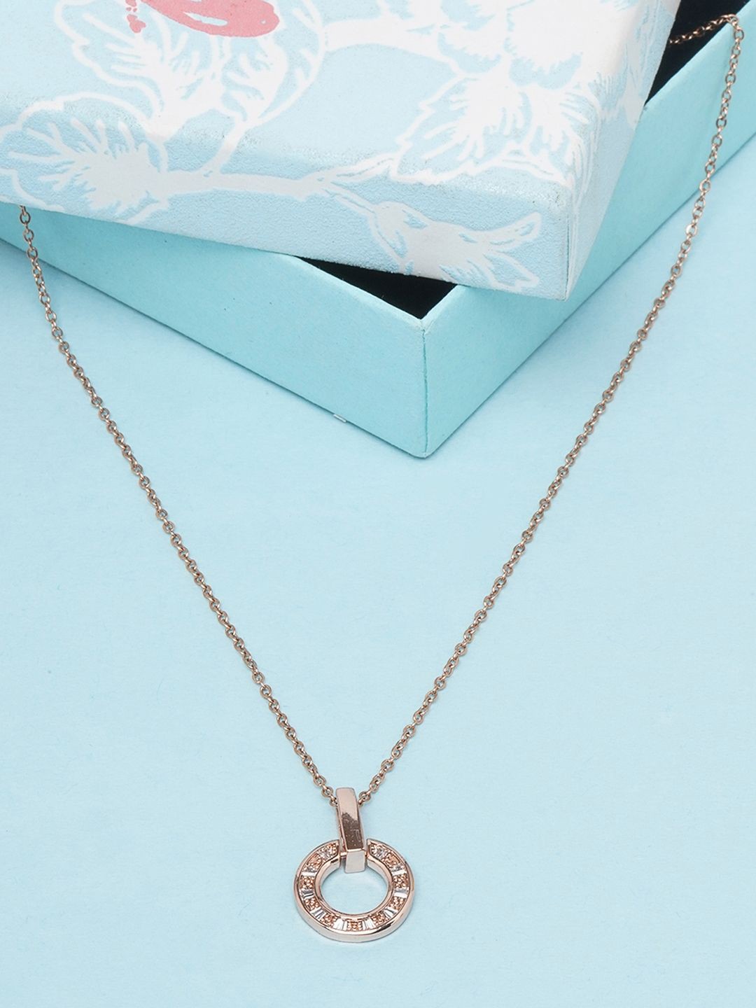 

KPOP Rose Gold-Plated Pendant With Chain