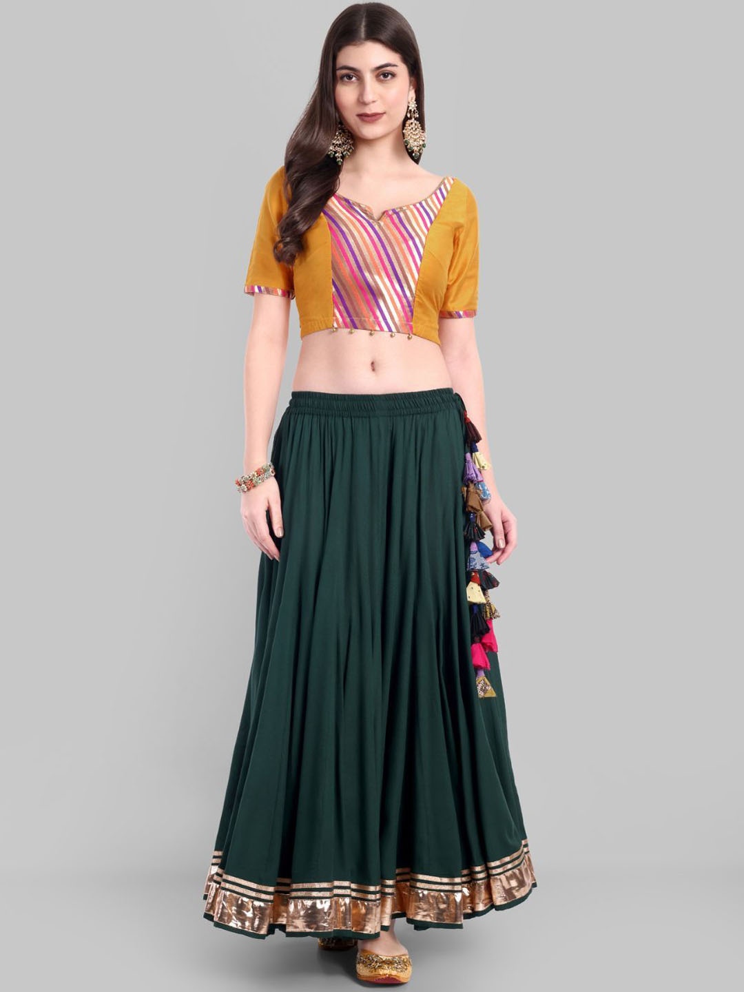 

Women Mera Rang Tiered Maxi Flared Skirt, Green