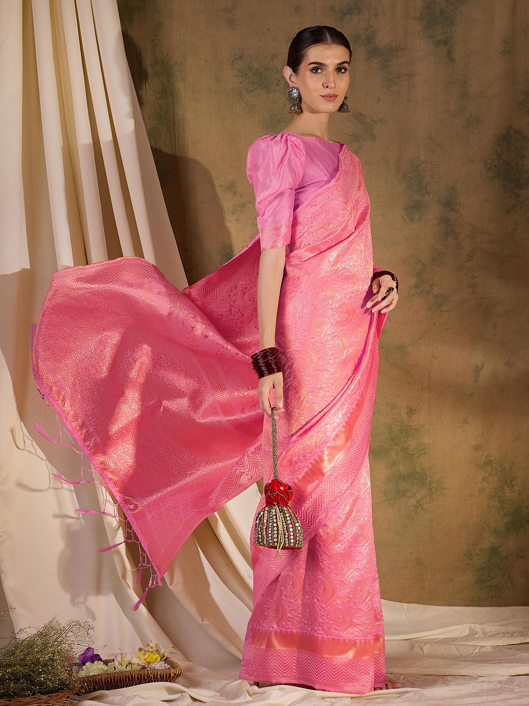 

Maroosh Women Ethnic Motifs Zari Banarasi Saree, Pink