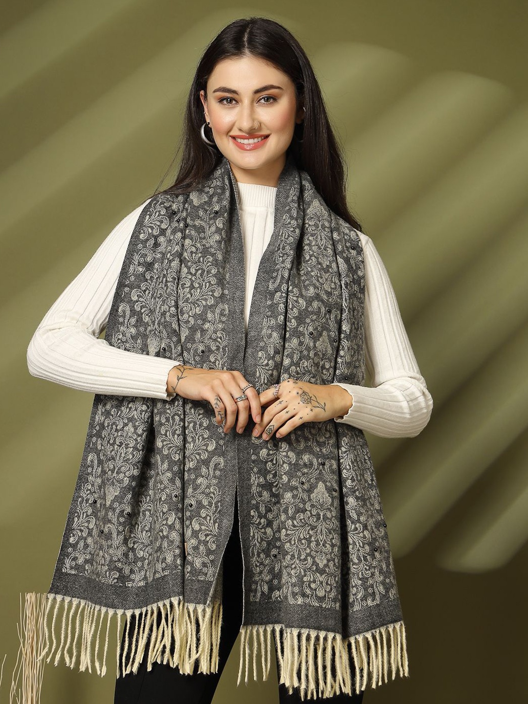 

Mafadeny Women Printed Ethnic Motifs Stole, Grey