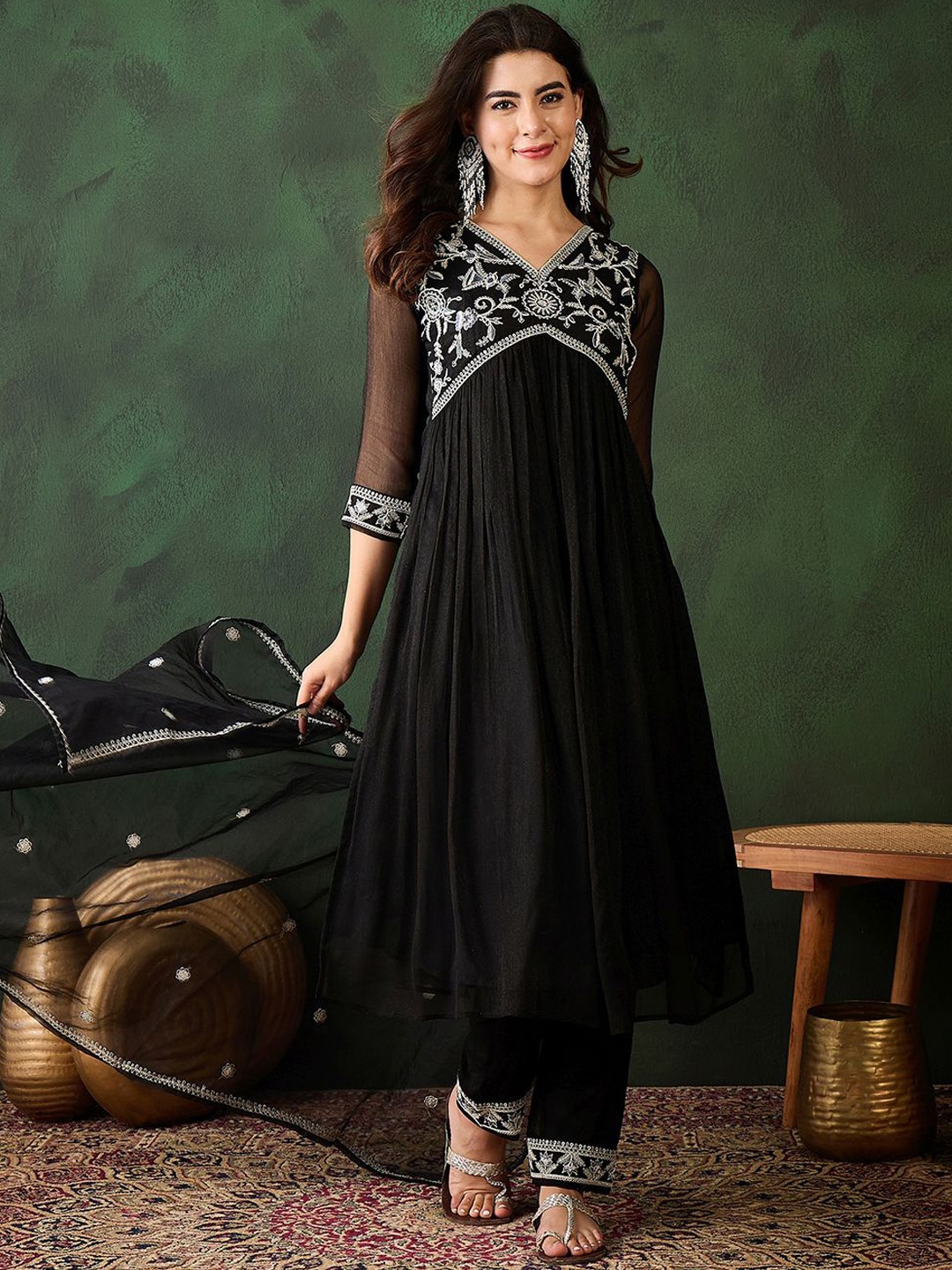

Sangria Embroidered Thread Work Anarkali Kurta & Trousers With Dupatta, Black