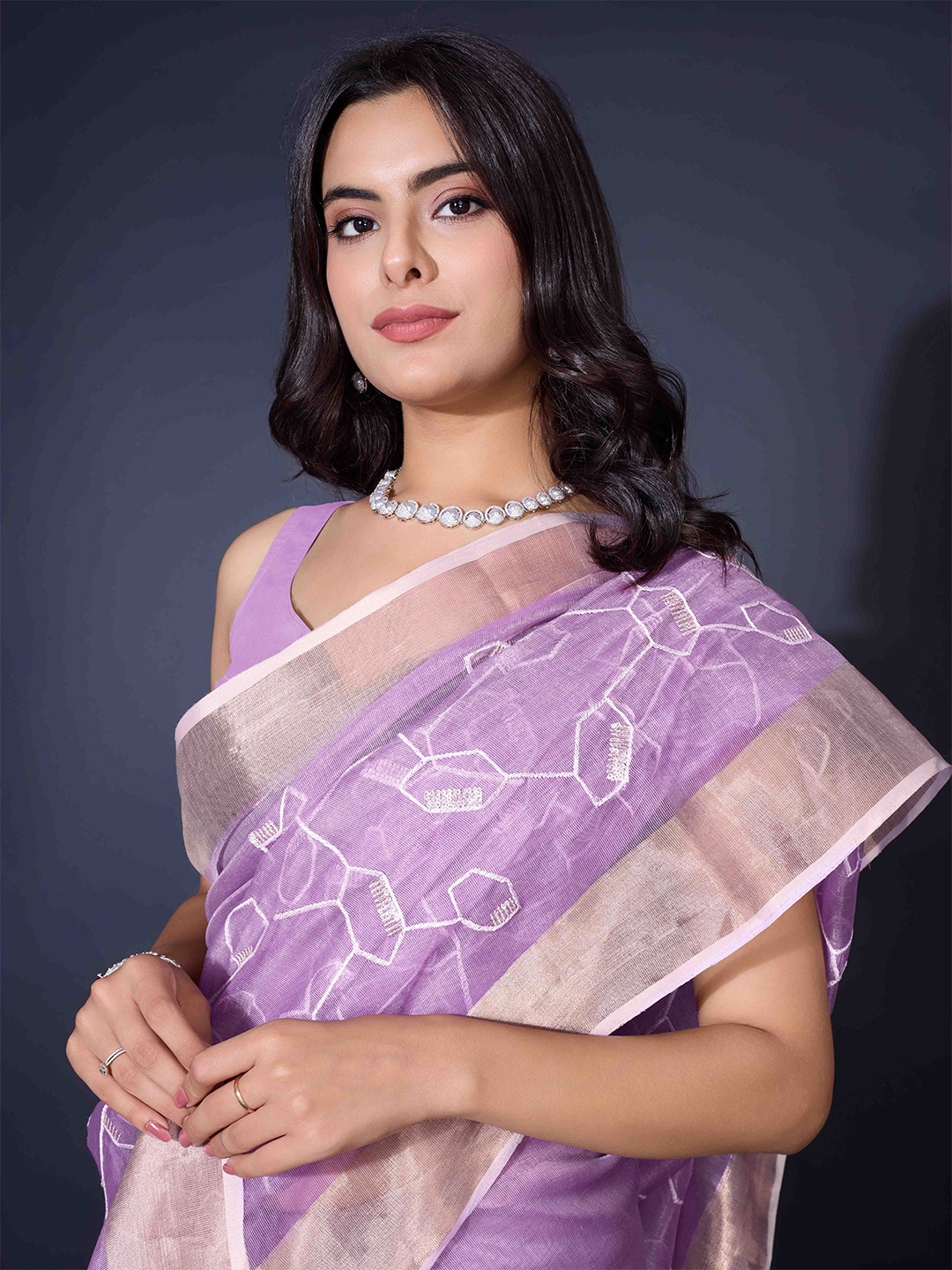 

Mitera Geometric Printed Zari Saree, Lavender