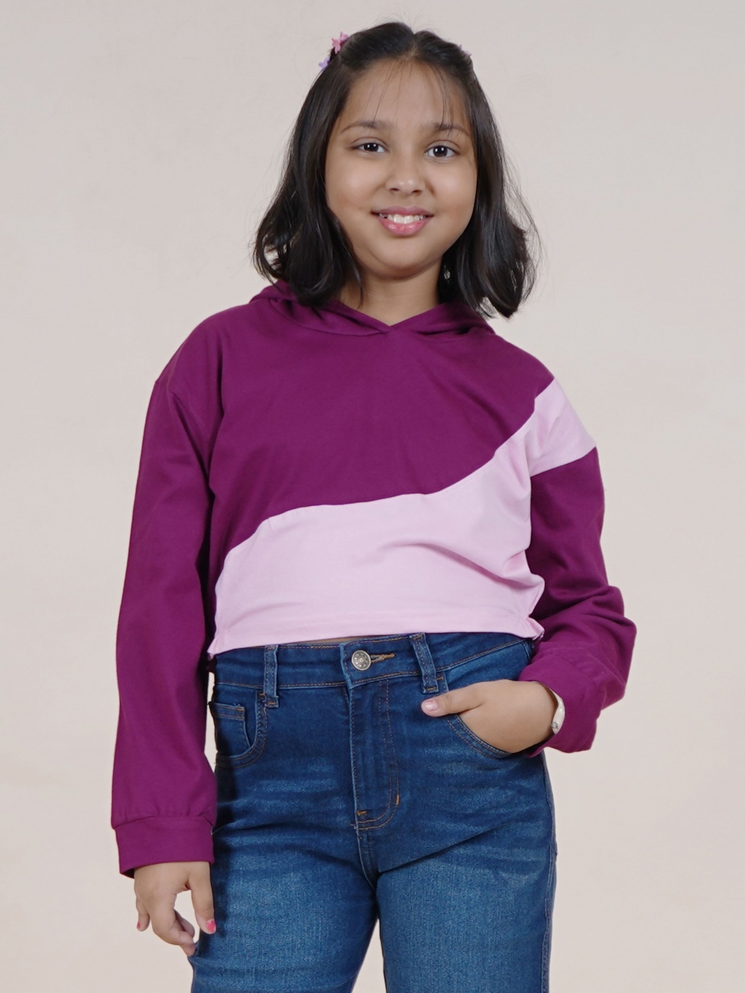 

KiddoPanti Girls Colourblocked Hood Pure Cotton T-shirt, Purple