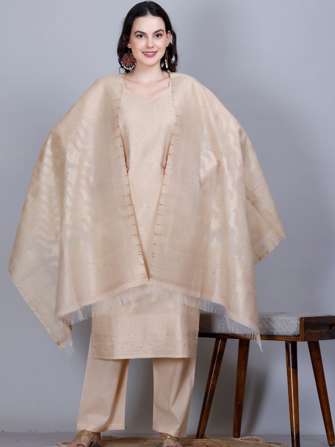 

KIDAR Women Floral Regular Kurta with Trousers & With Dupatta, Cream