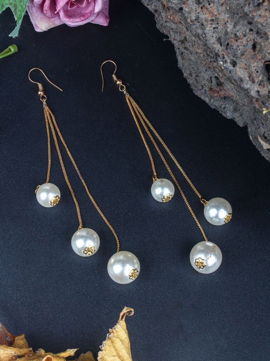 

KPOP Gold-Plated Contemporary Pearls Beaded Drop Earrings