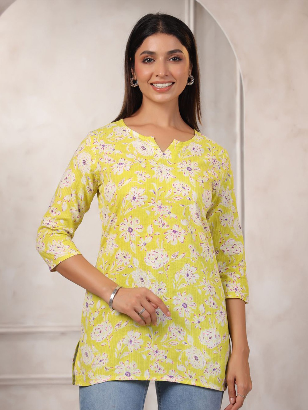 

LYFJ Women Floral Printed Notched Round Neck Pure Cotton Kurti, Yellow