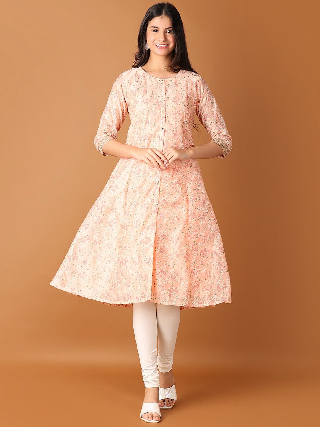 

V-Mart Women Floral Printed Kurta, Peach