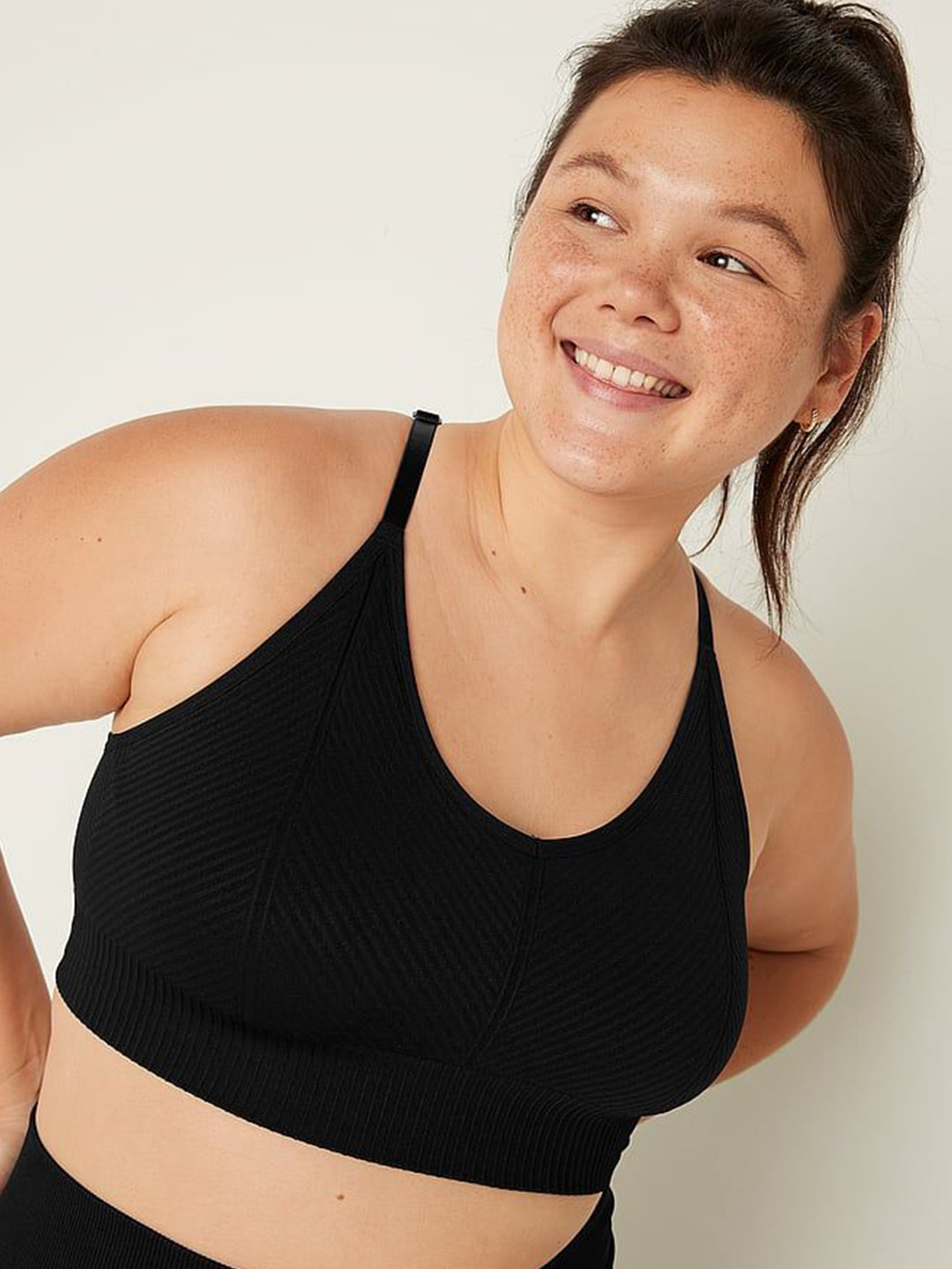 

Victoria's Secret PINK Full Coverage Lightly Padded Sports Bra, Black