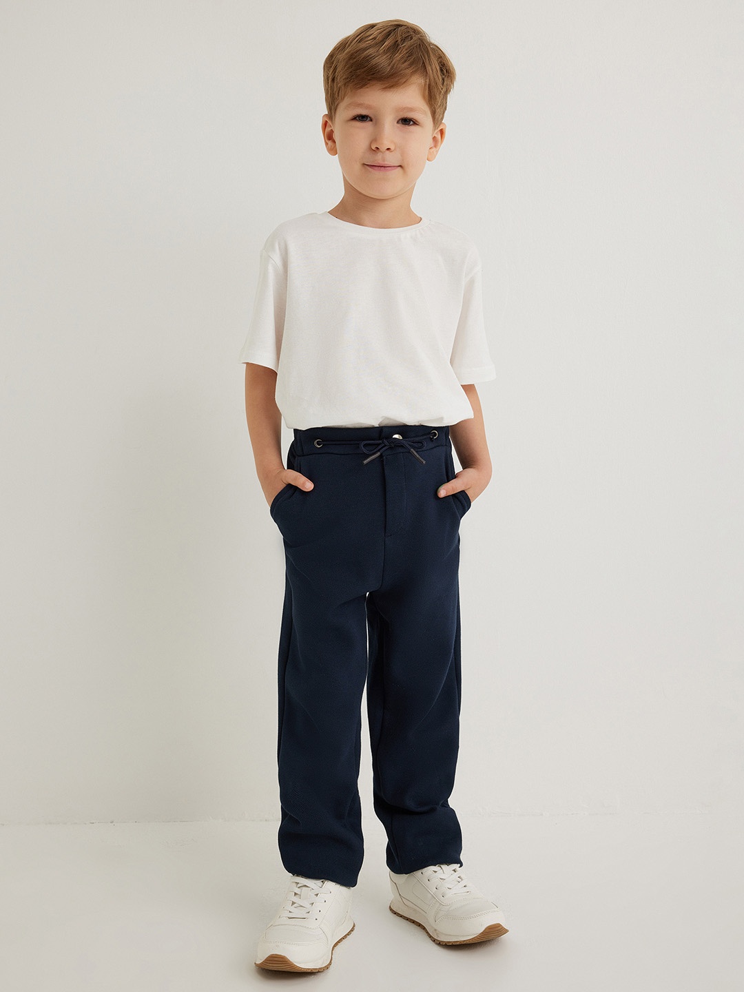 

Koton Boys Regular Fit Track Pants, Black