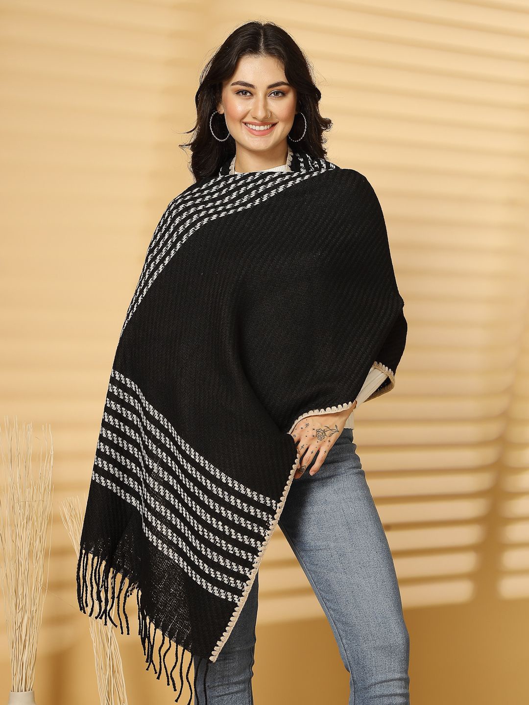 

Mafadeny Women Woven Design Winter Stole, Black