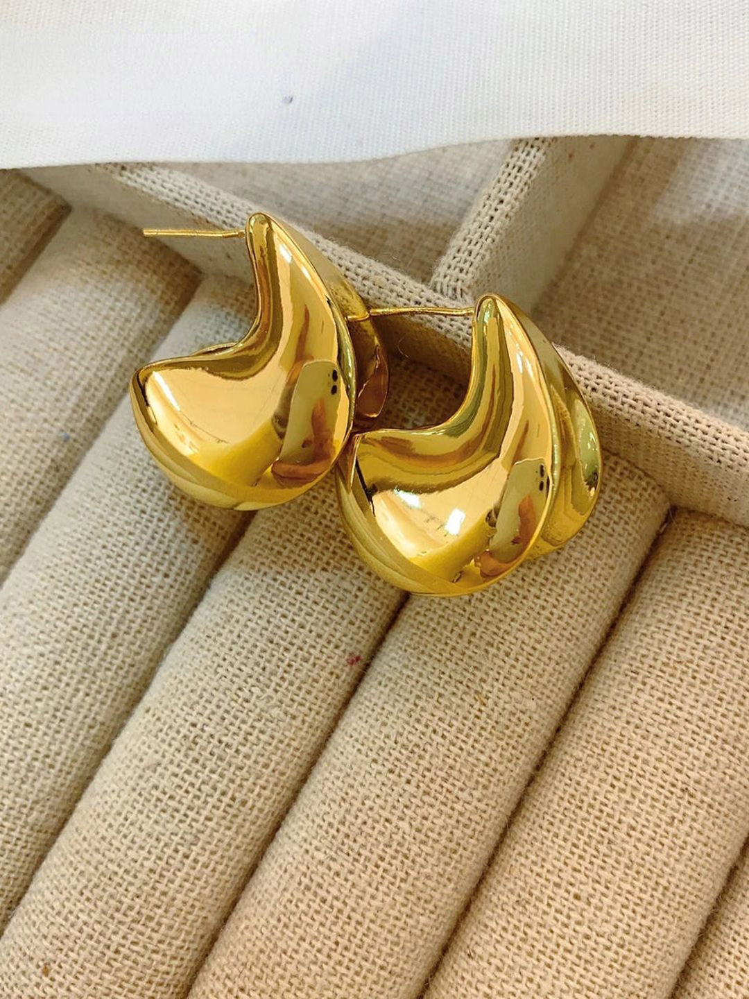 

KRENOZ Gold-Plated Classic Studs