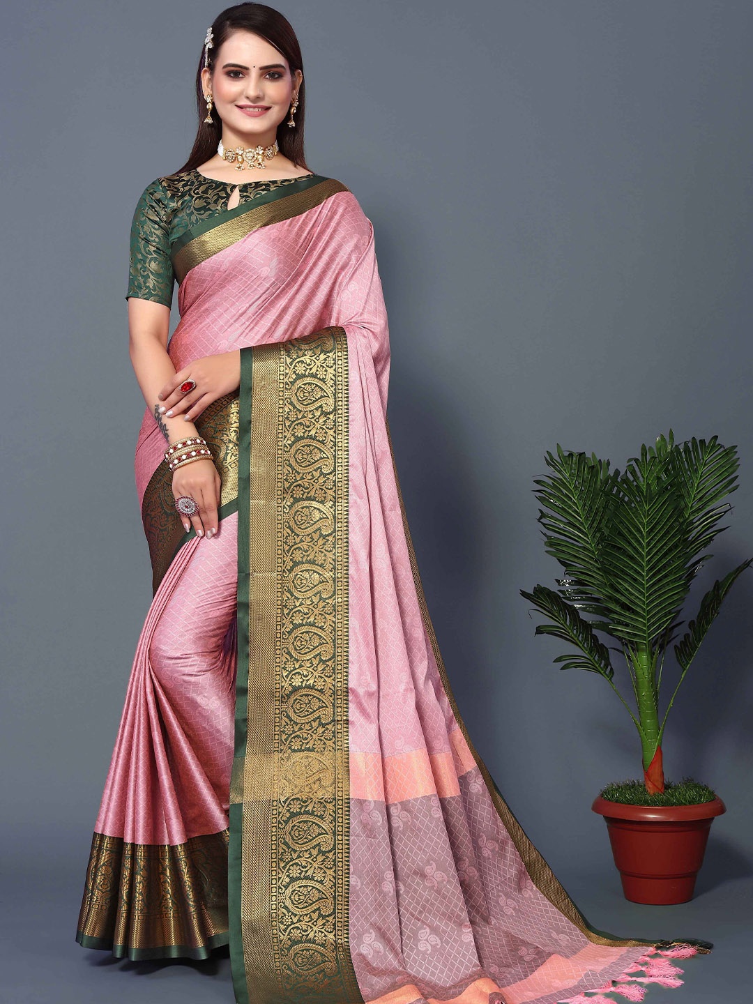 

Rhey Woven Design Zari Pure Silk Banarasi Saree, Pink