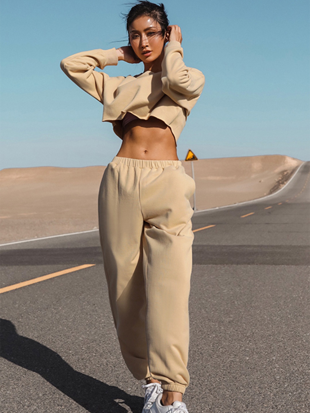 

LULU & SKY Women Round Neck Sweatshirt & Joggers Co-Ords, Khaki