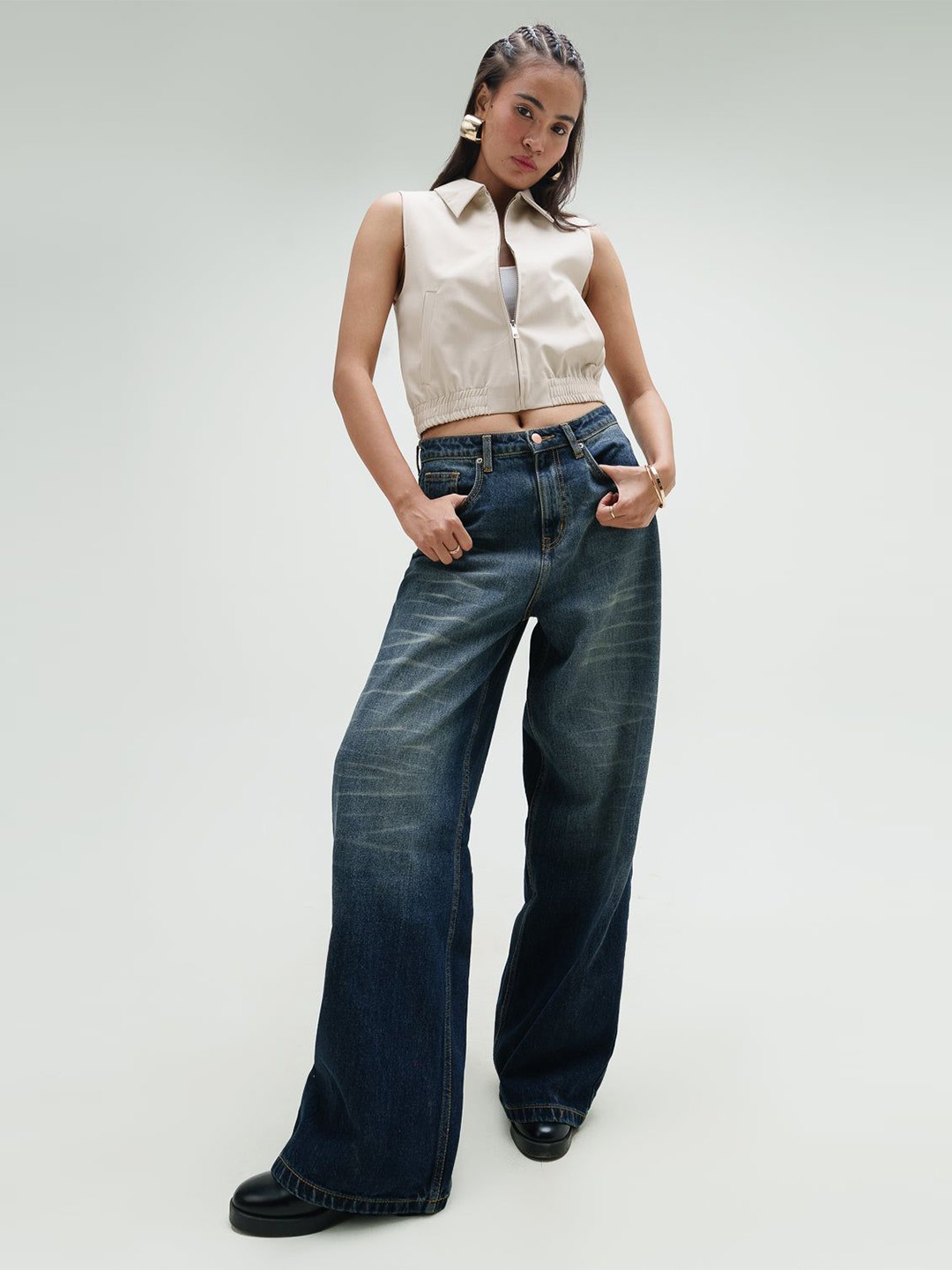

FREAKINS Women Flared High-Rise Light Fade Jeans, Blue