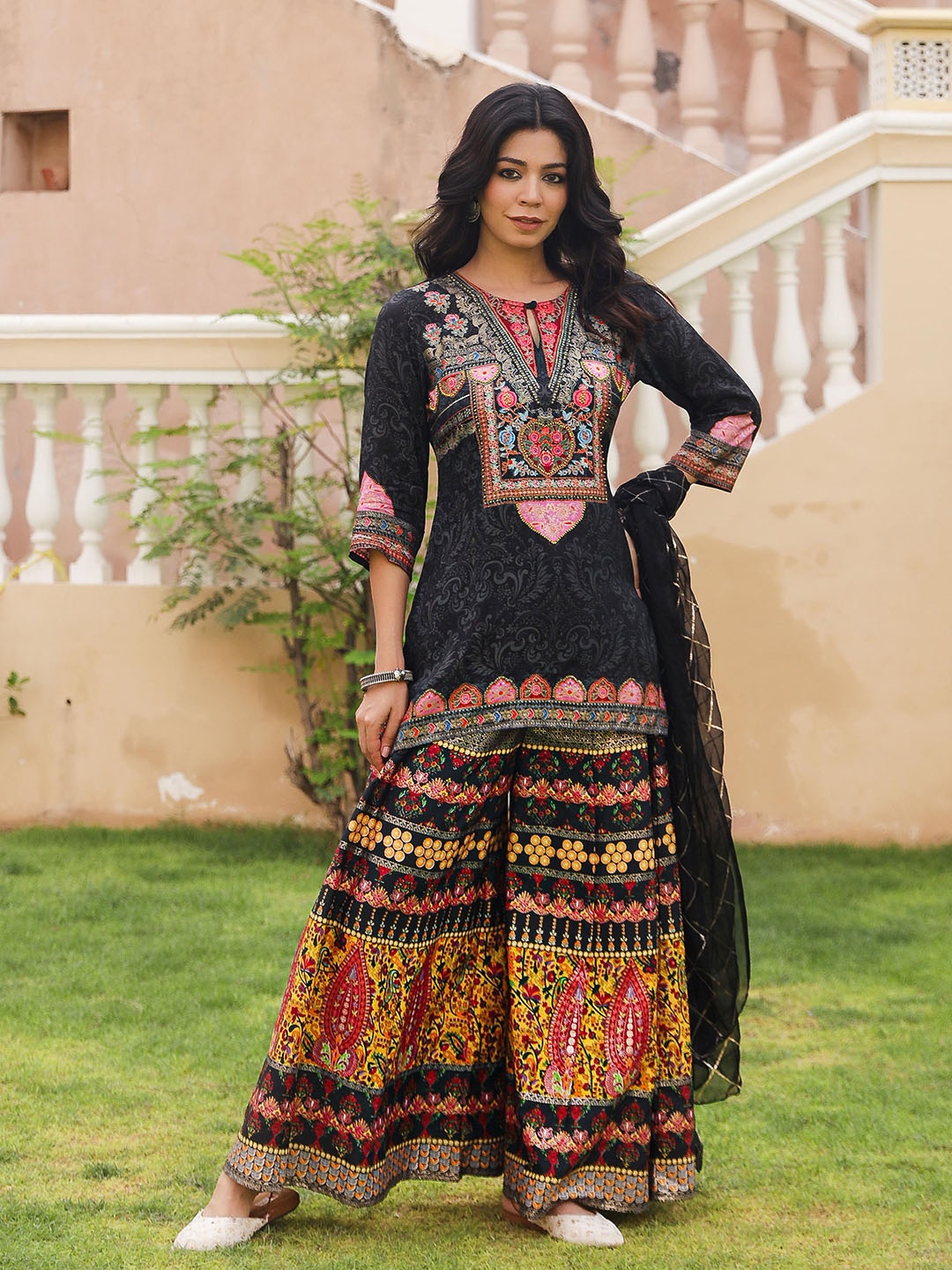 

Juniper Women Floral Printed Regular Thread Work Kurti with Sharara & With Dupatta, Black