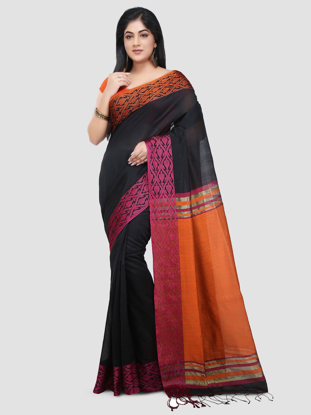 

Crochetin Soft Saree With Blouse Piece, Black