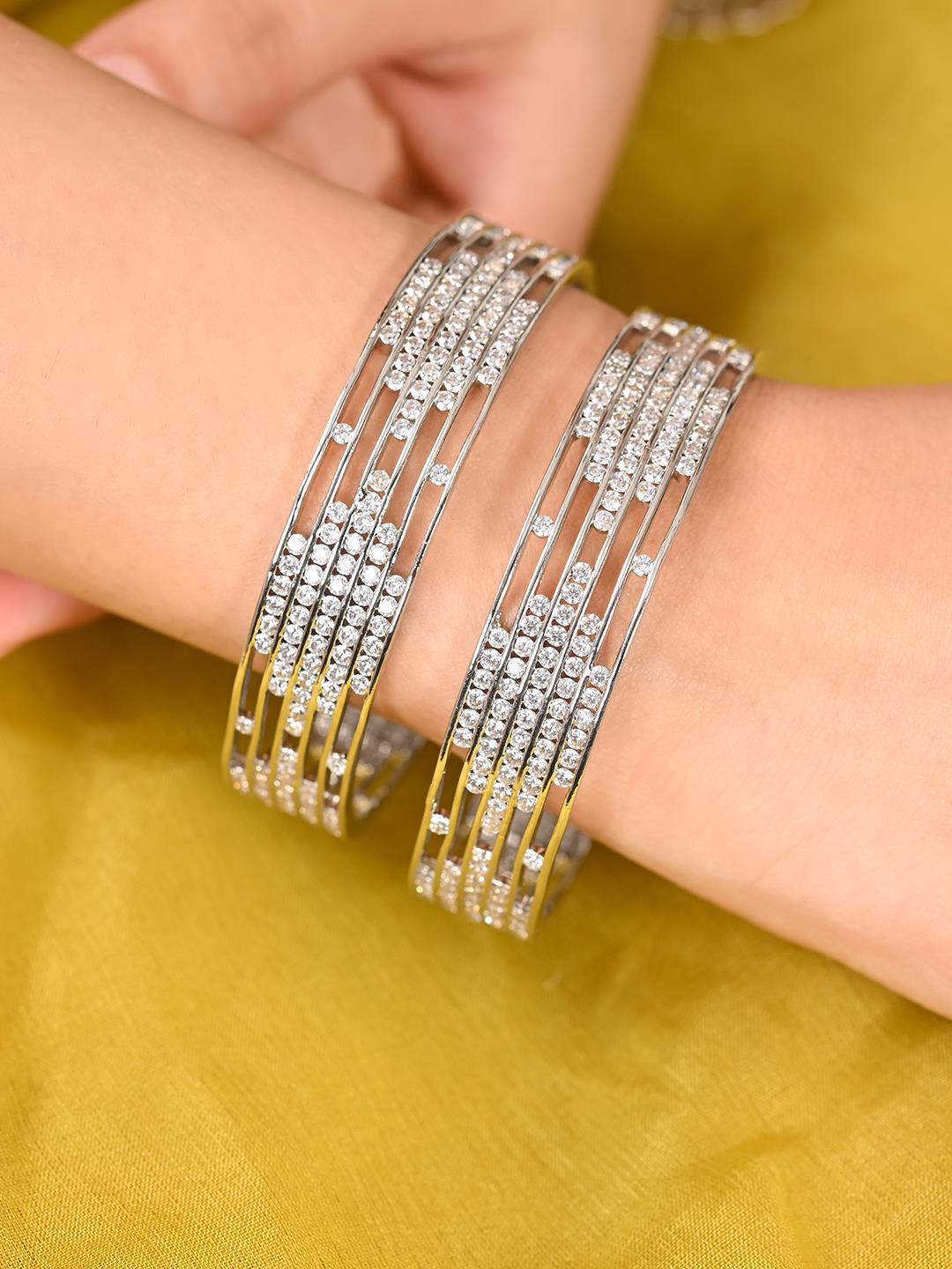 

RATNAVALI JEWELS Set Of 2 Silver-Plated American Diamond-Studded Bangles