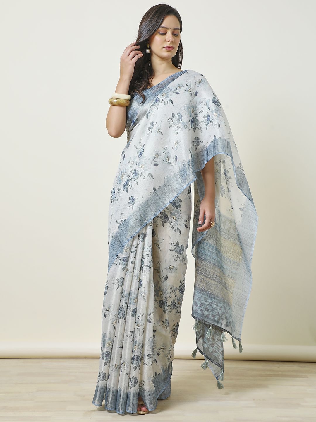 

Soch Floral Printed Pure Linen Saree, Blue