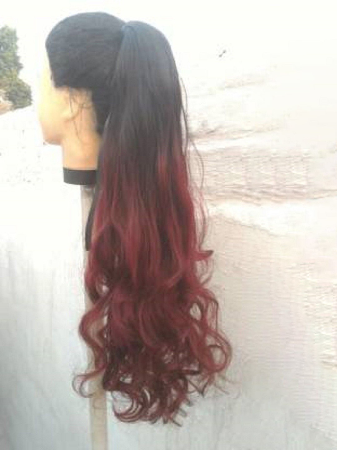 

HAVEREAM Clip-In Wavy Ponytail Hair Extension - Ombre- 24 Inch, Black