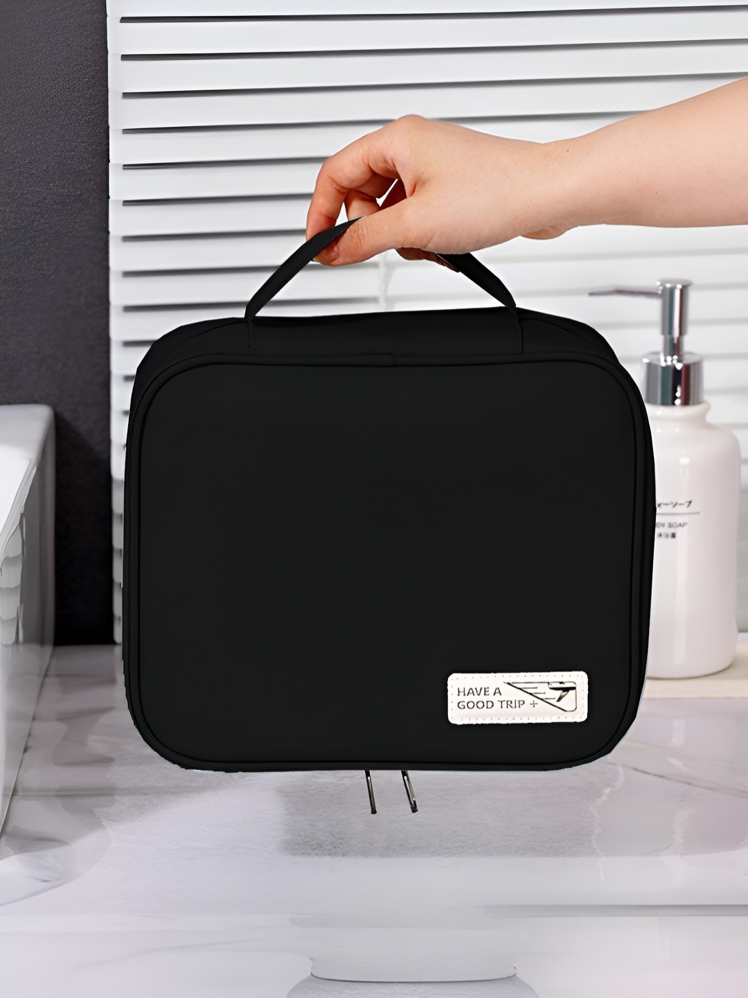 

UMAI Black Set of 1 Regular Makeup Organiser Organisers