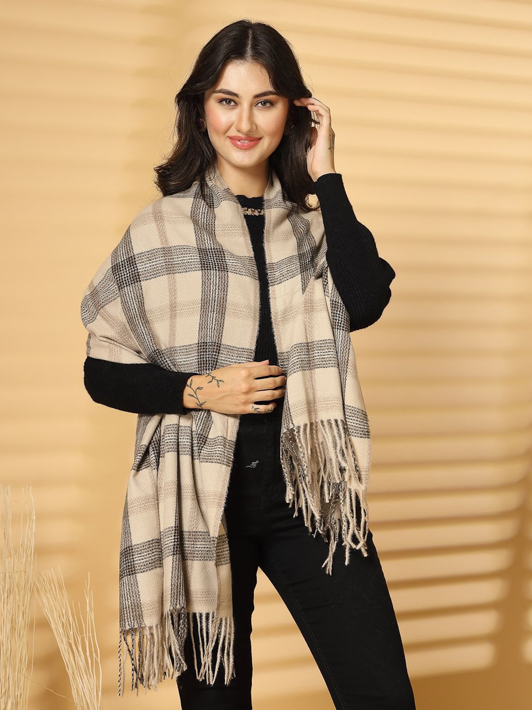 

Mafadeny Women Woven Design Checked Stole, Beige