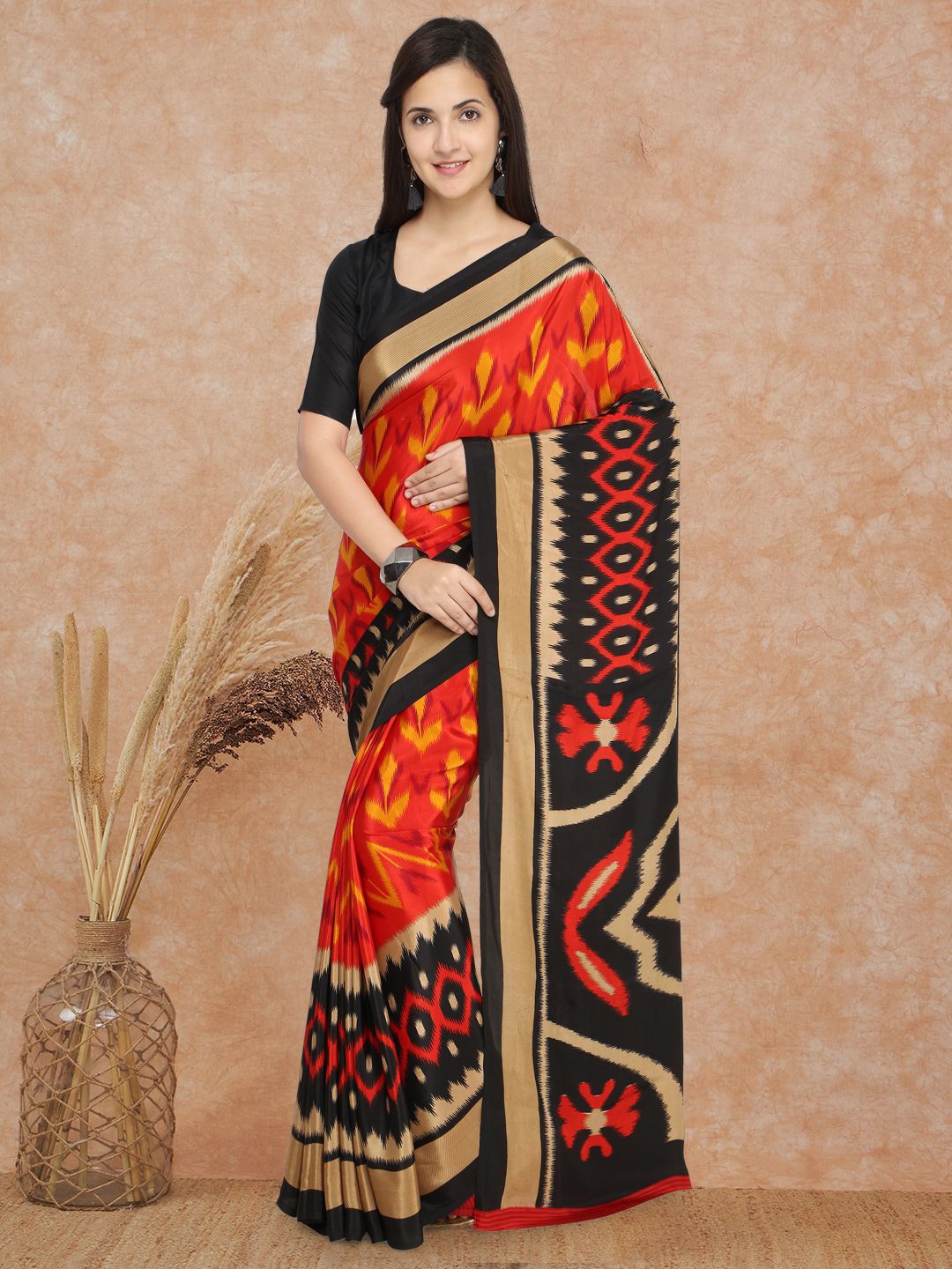 

Sangria Ethnic Motifs Printed Zari Saree Comes With Blouse Piece, Red