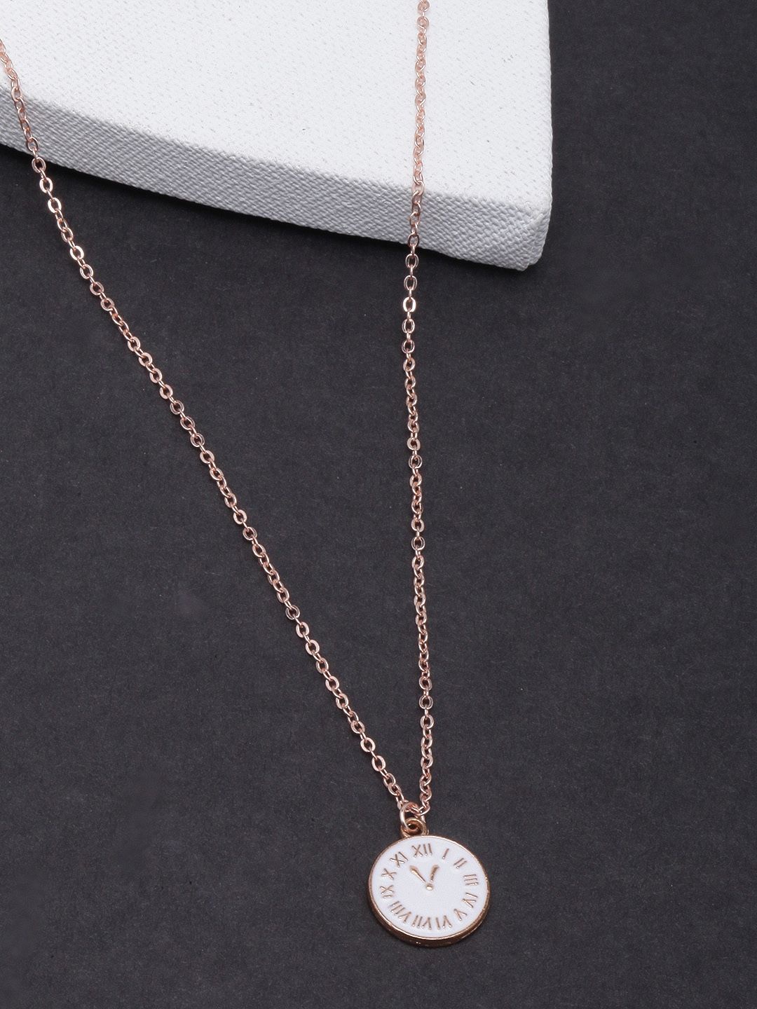 

KPOP Rose Gold-Plated Pendant With Chain