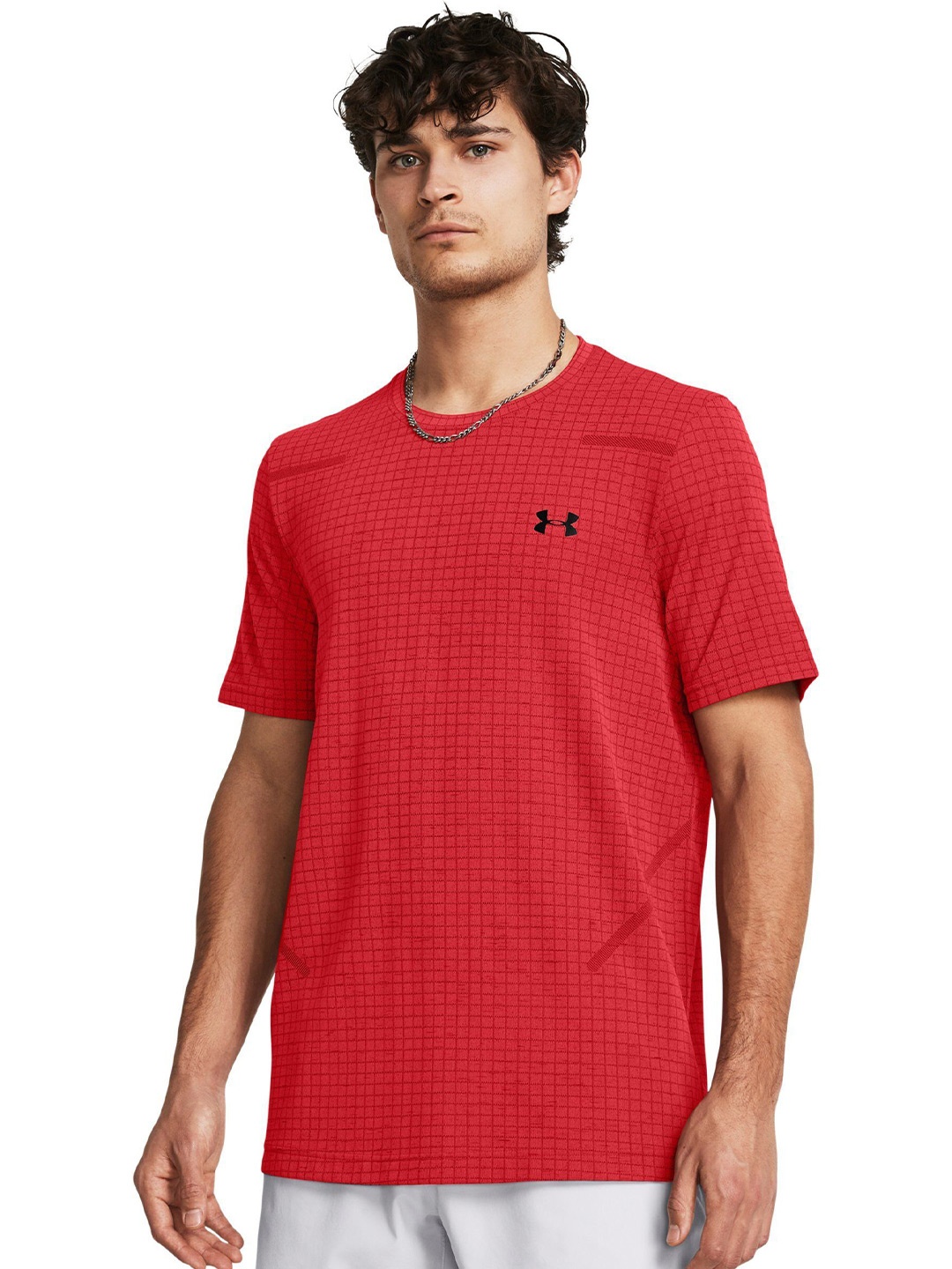 

UNDER ARMOUR Men Checked Round Neck Slim Fit T-shirt, Red