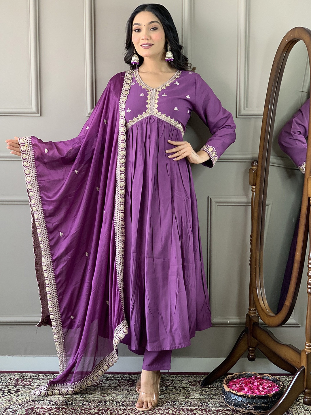 

BAESD Ethnic Motifs Embroidered Empire Sequinned A-Line Kurta with Trousers & Dupatta, Purple