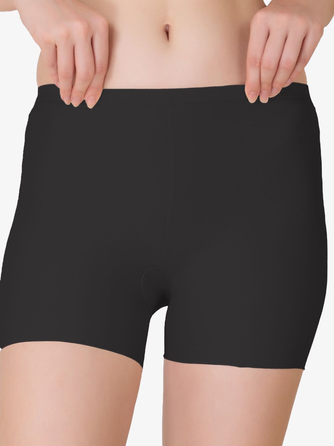 

Luella Women Slim Fit Cycling Shorts, Black