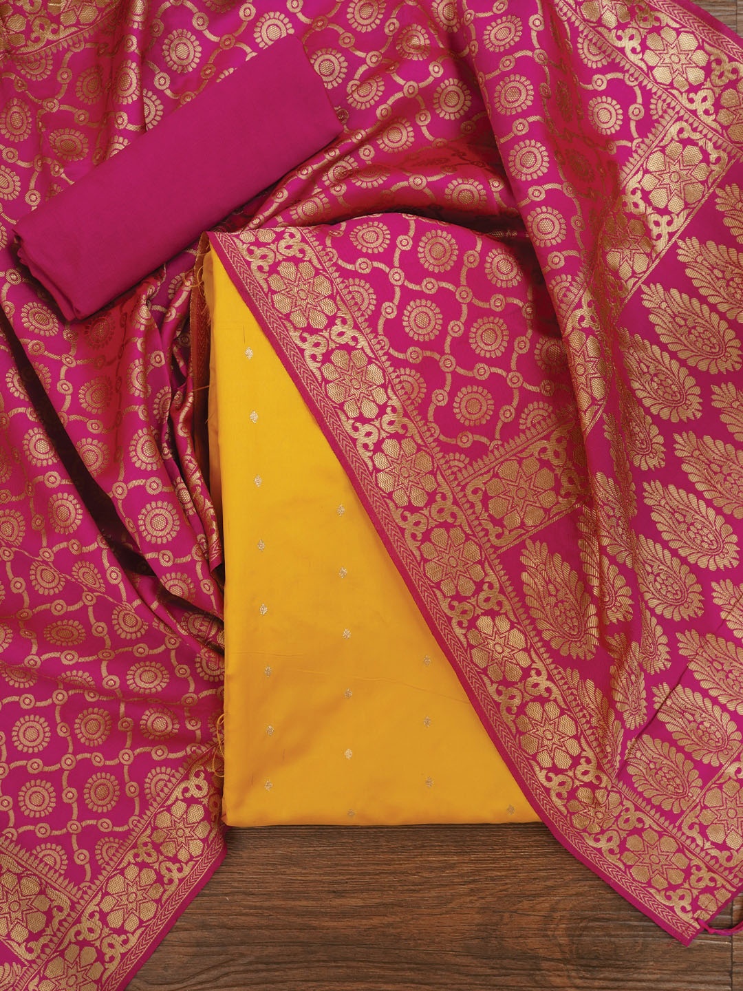 

Jaipur Kurti Zari Woven Silk Blend Dress Material With Dupatta, Yellow