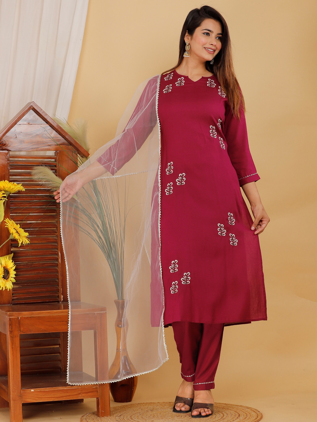 

Mehsoos Ethnic Motifs Embroidered Thread Work Straight Kurta With Trousers & Dupatta, Magenta