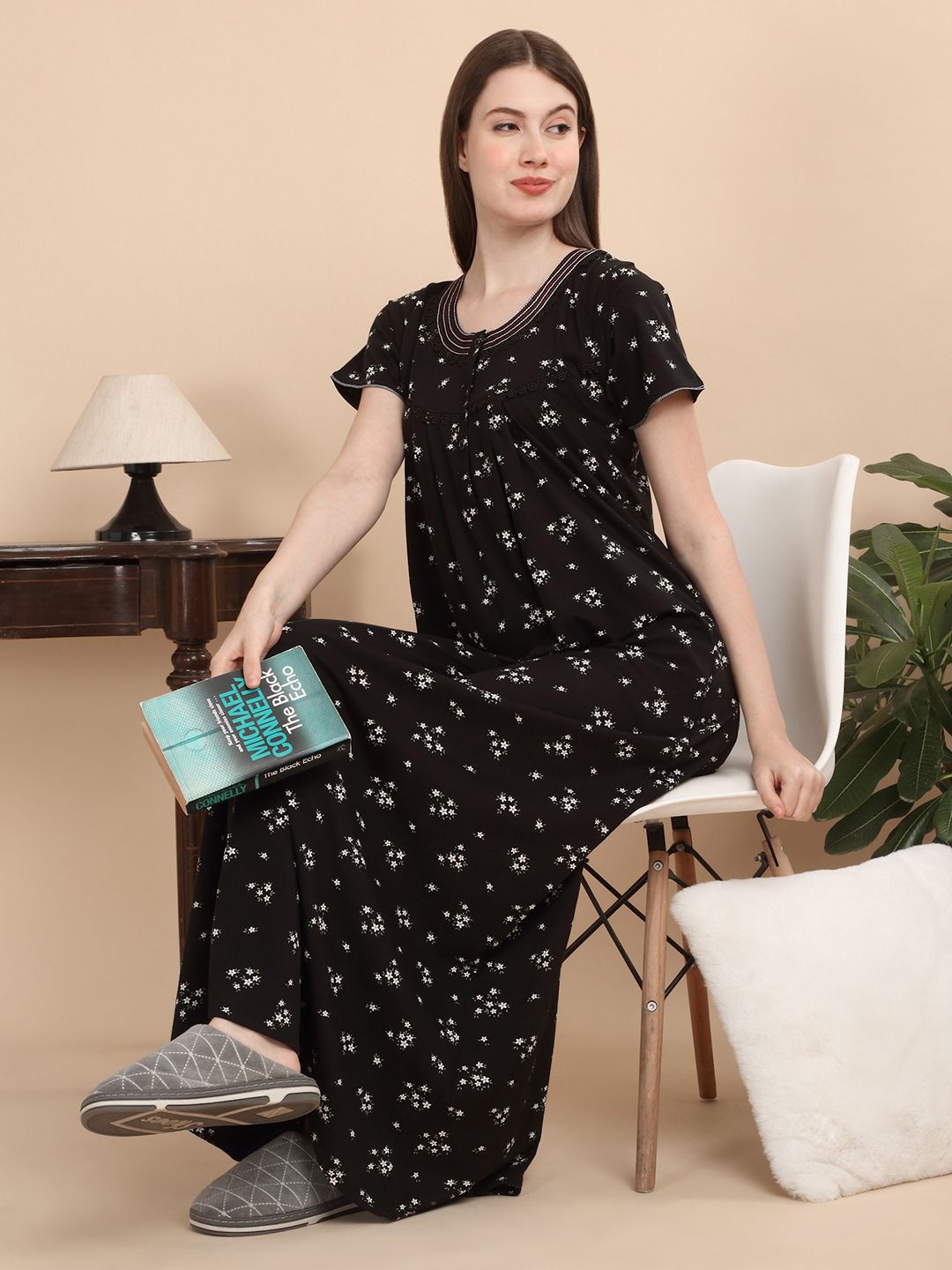 

Sweet Dreams Women Printed Pure Cotton Nightdress, Black