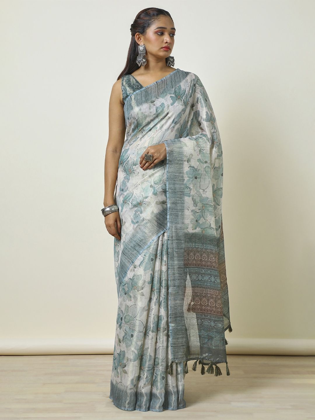 

Soch Floral Printed Pure Linen Saree, Blue