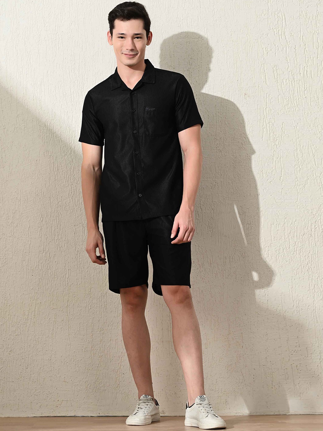 

STARFOX Cuban Collar Self Design Shirt With Shorts, Black