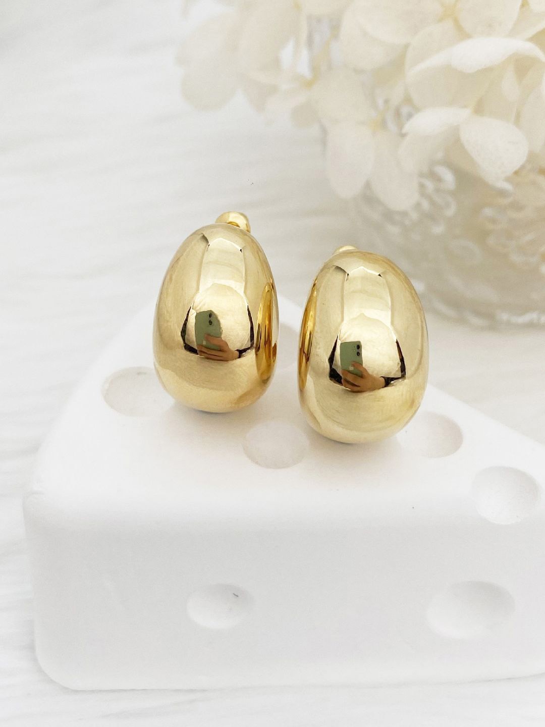 

KRENOZ Gold Plated Classic Studs Earrings