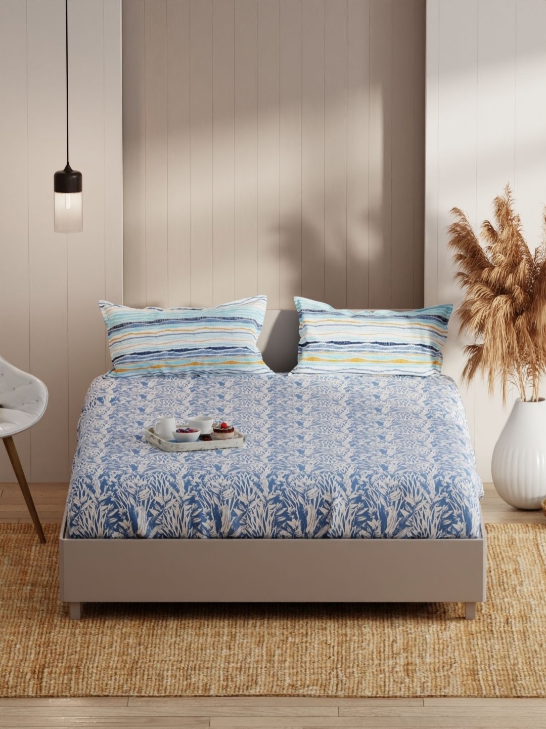 

KOPA Blue & White Floral Microfiber 152 TC Queen Bedsheet with 2 Pillow Covers 2.3 x 2.5m