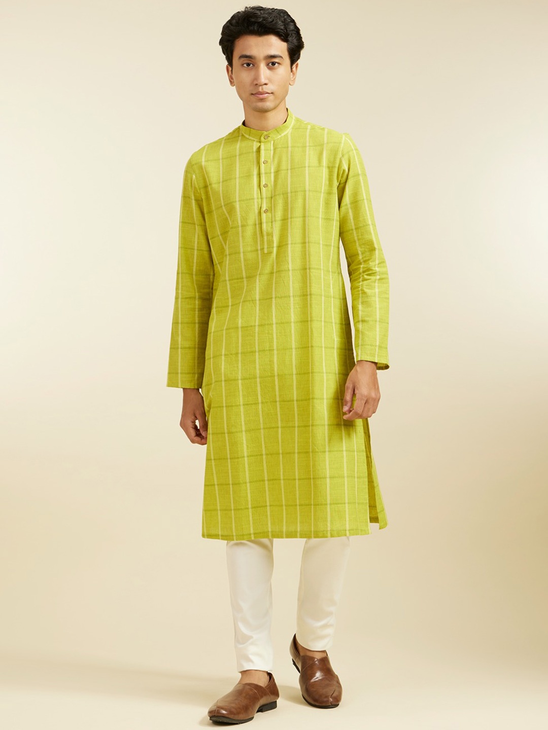 

Diwas by Manyavar Men Checked Mandarin Collar Straight Cotton Kurta, Green