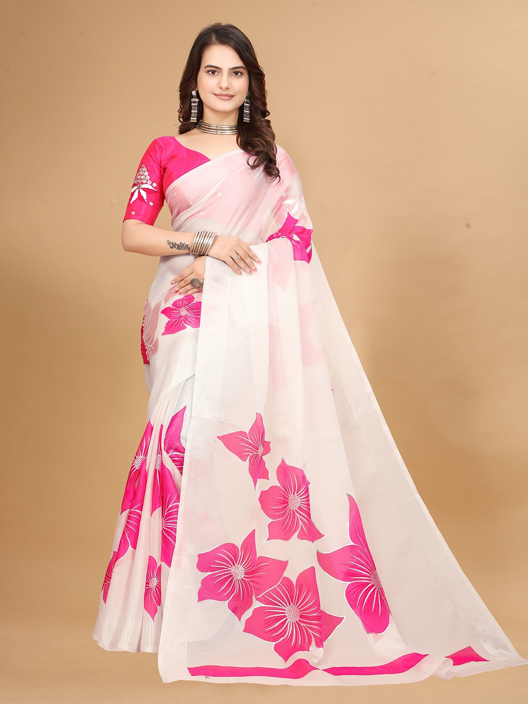 

MAHALASA Floral Printed Saree, White