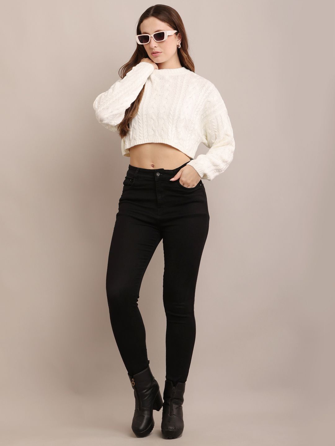 

NoBarr Women Cable Knit Crop Pullover, Off white