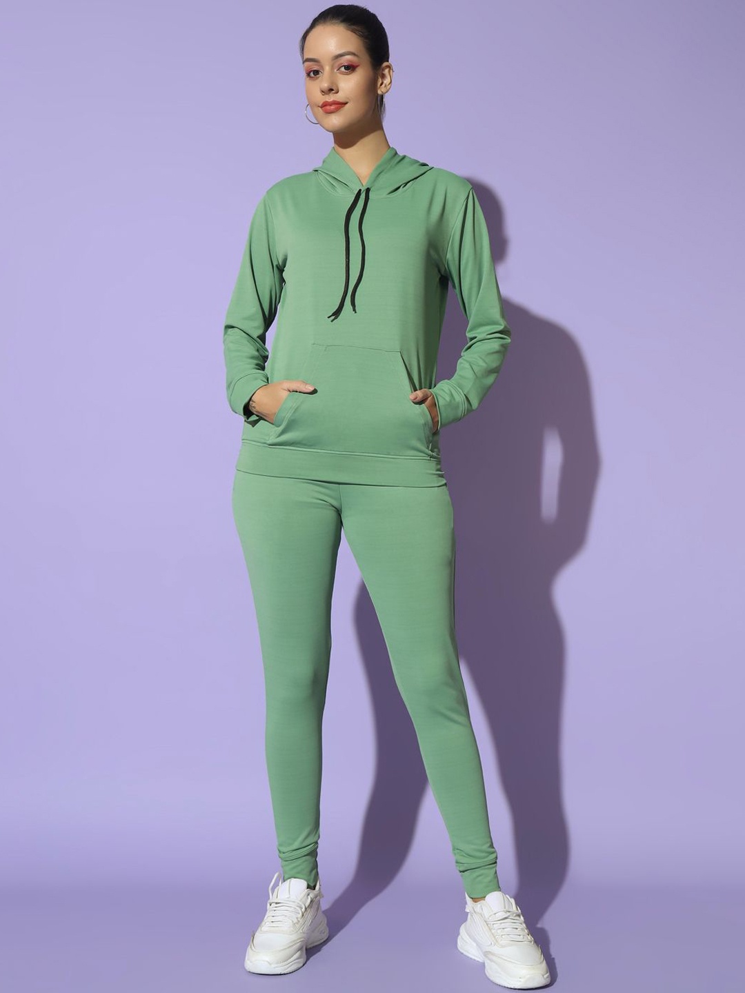 

Glito Women Solid Long Sleeve Hoodie Track Suit Set, Green