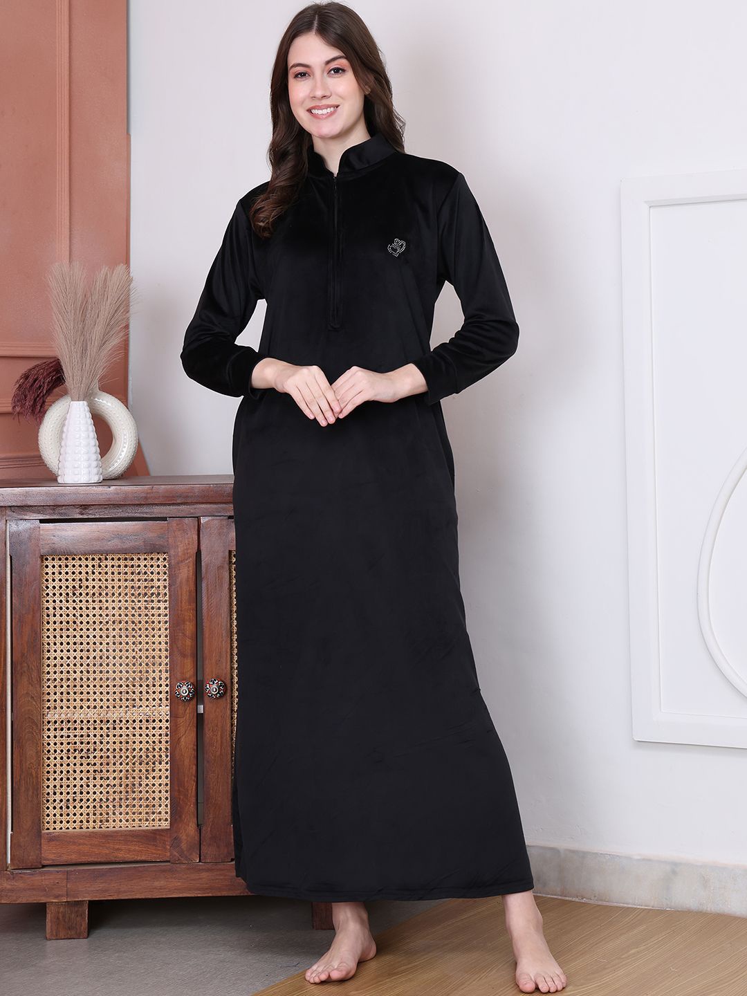 

Secret Wish Solid Velvet Winter Nightdress, Black