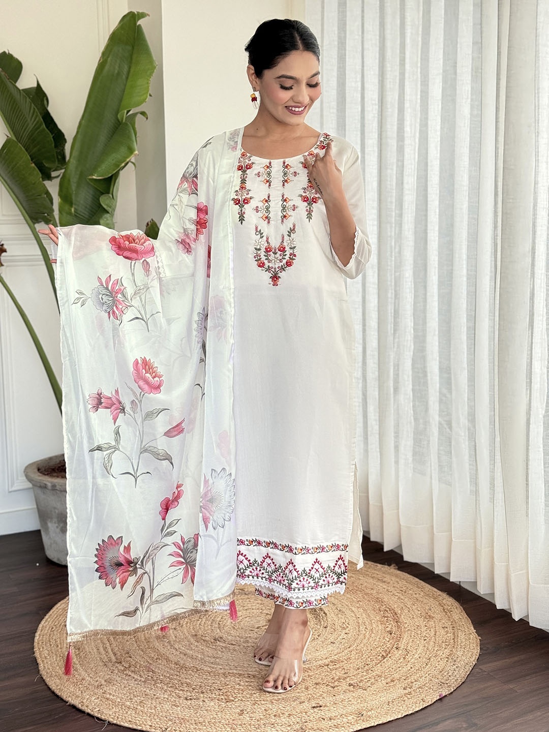 

CaniBani Ethnic Motifs Yoke Design Thread Work Chanderi Silk Kurta & Trouser & Dupatta, White