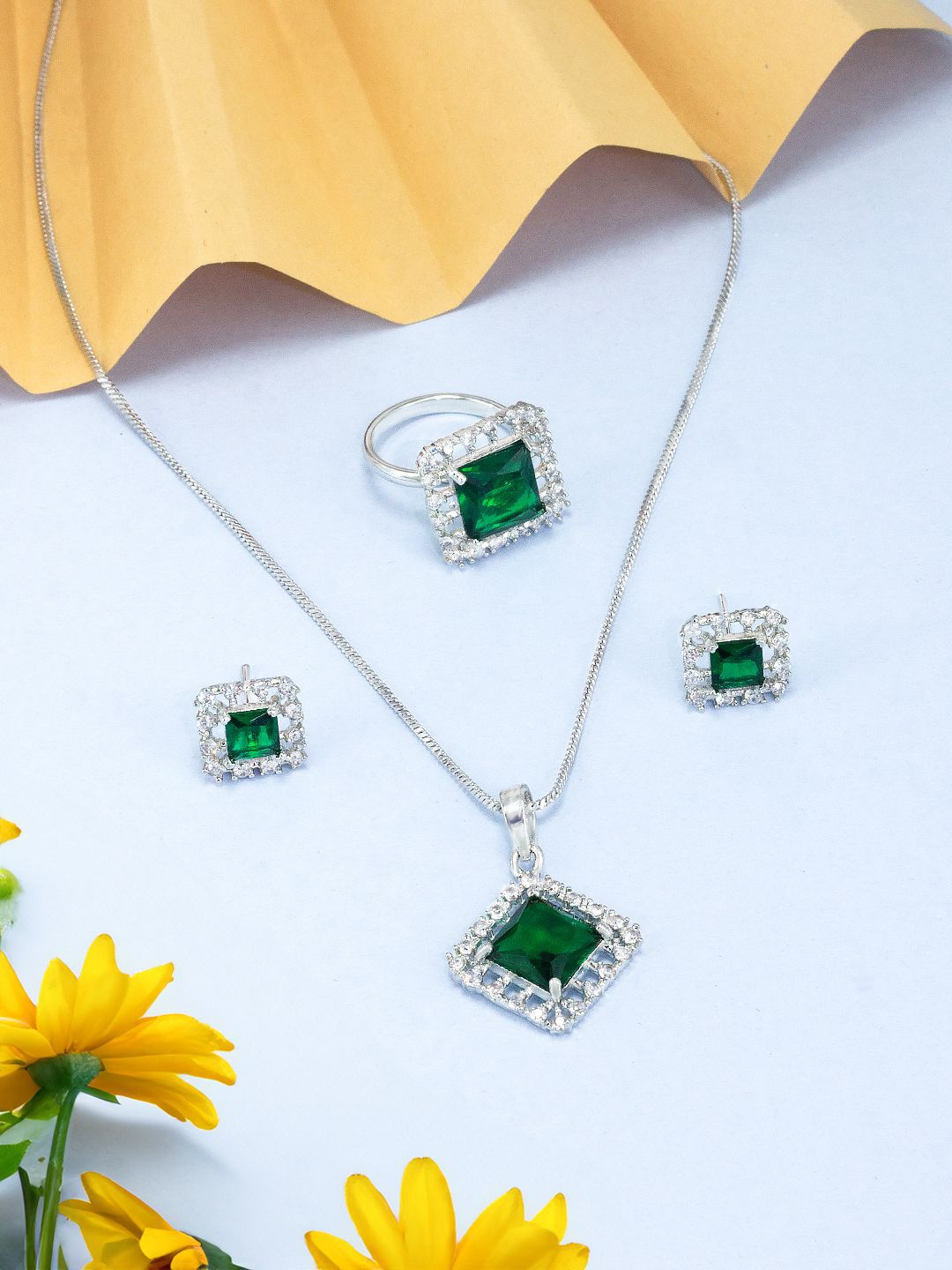 

PRIVIU Rhodium-Plated American Diamond Studded Jewellery Set, Silver