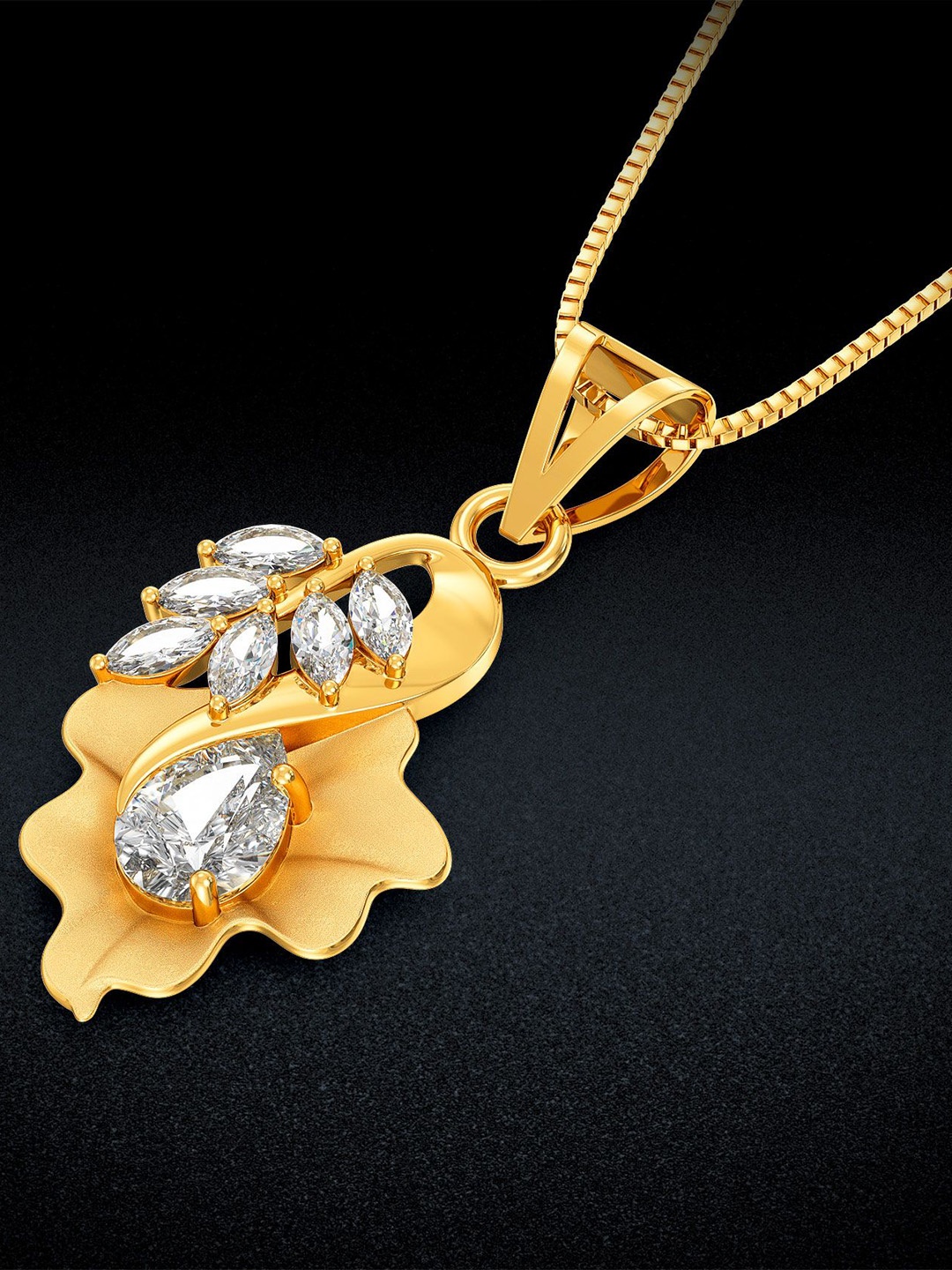 

Joyalukkas 22KT Yellow Gold Pendant