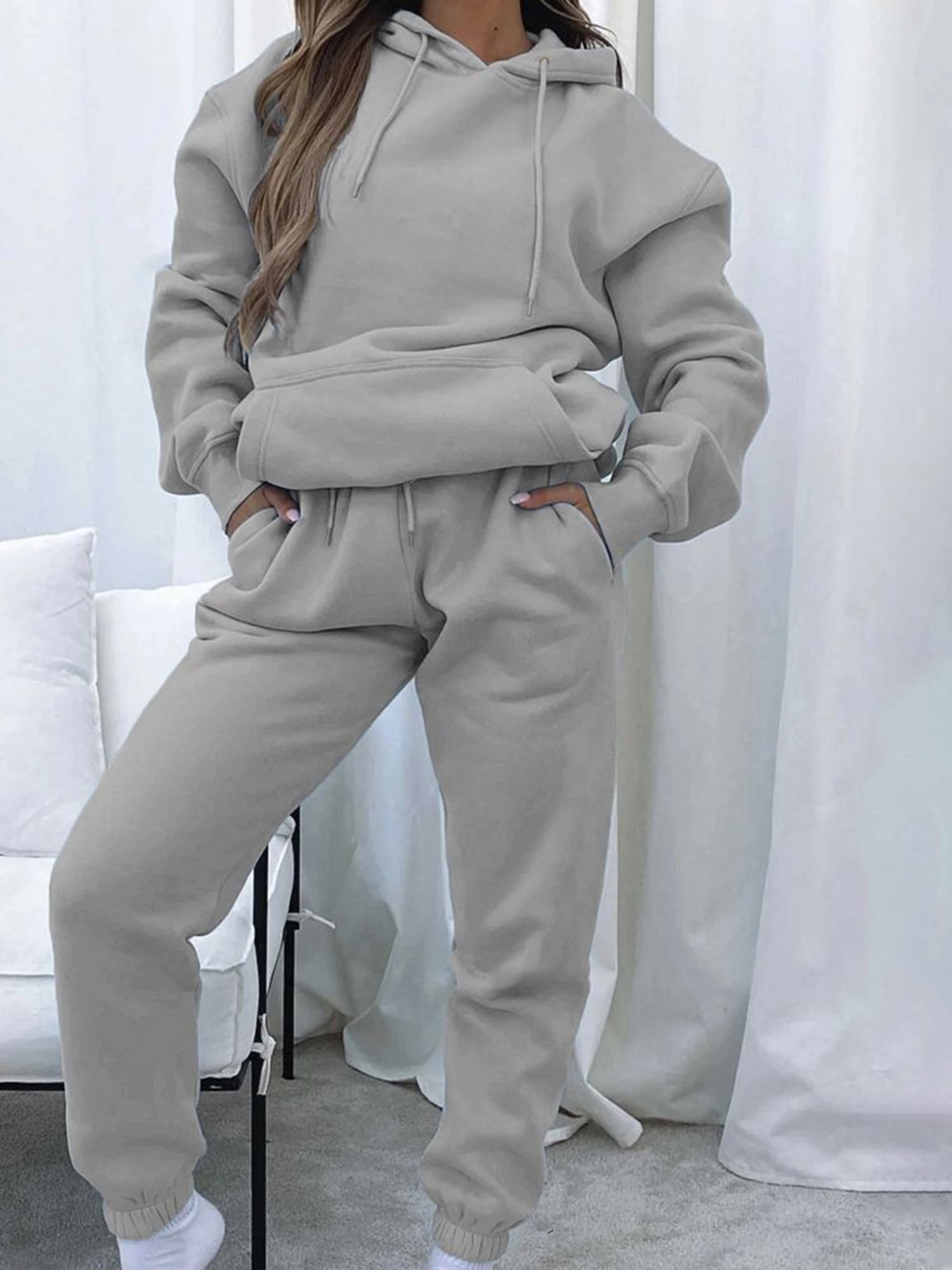 

LULU & SKY Hooded Sweatshirt With Joggers, Grey